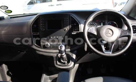 اشتري مستعمل Mercedes-Benz Vito Silver سيارة في Maseru في Maseru اشتري مستعمل Mercedes-Benz Vito Silver سيارة في Maseru في Maseru