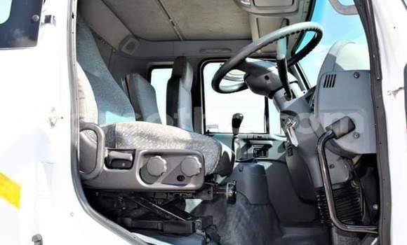 Sayi Na hannu Nissan UD White Babbar mota in Thaba–Tseka a Mafeteng Sayi Na hannu Nissan UD White Babbar mota in Thaba–Tseka a Mafeteng