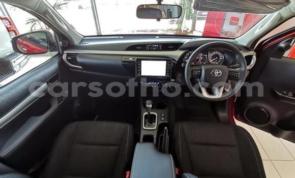 Acheter Occasion Voiture Toyota Hilux Rouge à Maputsoe, Leribe Acheter Occasion Voiture Toyota Hilux Rouge à Maputsoe, Leribe