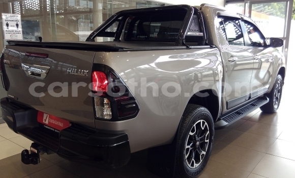 Acheter Occasion Voiture Toyota Hilux Gris à Hlotse, Leribe Acheter Occasion Voiture Toyota Hilux Gris à Hlotse, Leribe