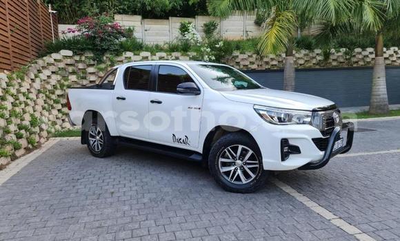 اشتري مستعمل Toyota Hilux White سيارة في Import - Dubai في Maseru اشتري مستعمل Toyota Hilux White سيارة في Import - Dubai في Maseru