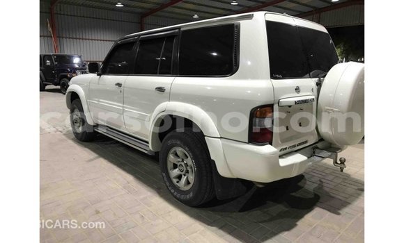 Sayi Imported Nissan Patrol White Mota in Import - Dubai a Maseru Sayi Imported Nissan Patrol White Mota in Import - Dubai a Maseru