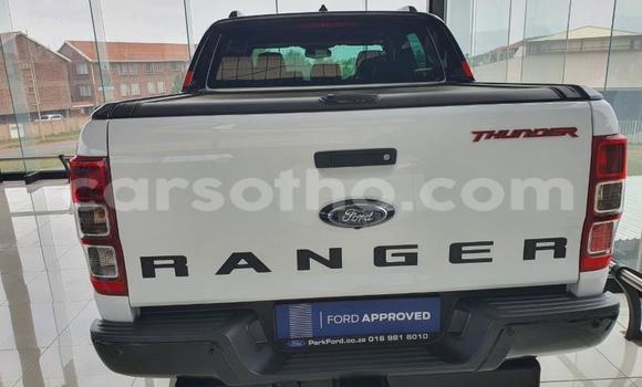 اشتري مستعمل Ford Ranger White سيارة في Import - Dubai في Maseru اشتري مستعمل Ford Ranger White سيارة في Import - Dubai في Maseru