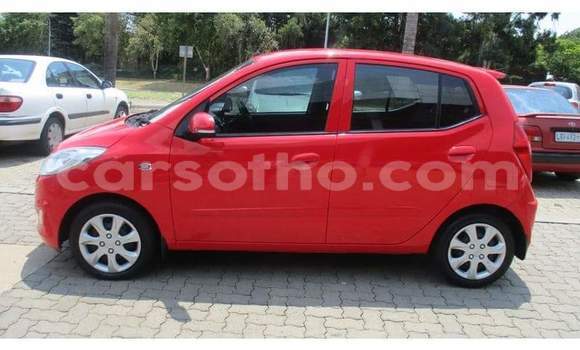 Acheter Occasion Voiture Hyundai i10 Rouge à Maseru, Maseru Acheter Occasion Voiture Hyundai i10 Rouge à Maseru, Maseru