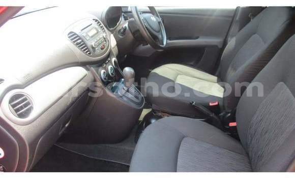 Acheter Occasion Voiture Hyundai i10 Rouge à Maseru, Maseru Acheter Occasion Voiture Hyundai i10 Rouge à Maseru, Maseru