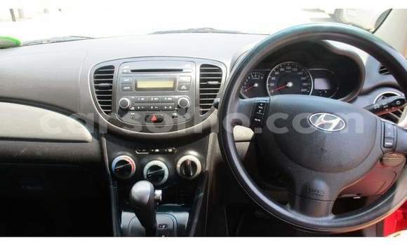 Acheter Occasion Voiture Hyundai i10 Rouge à Maseru, Maseru Acheter Occasion Voiture Hyundai i10 Rouge à Maseru, Maseru