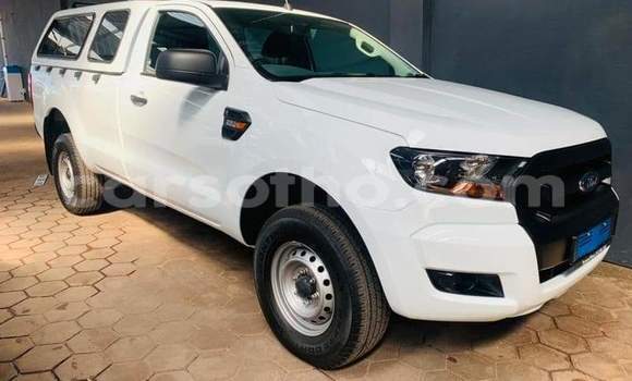 اشتري مستعمل Ford Ranger White سيارة في Roma في Maseru اشتري مستعمل Ford Ranger White سيارة في Roma في Maseru