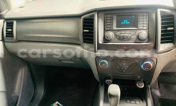 اشتري مستعمل Ford Ranger White سيارة في Roma في Maseru اشتري مستعمل Ford Ranger White سيارة في Roma في Maseru