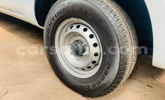 اشتري مستعمل Ford Ranger White سيارة في Roma في Maseru اشتري مستعمل Ford Ranger White سيارة في Roma في Maseru