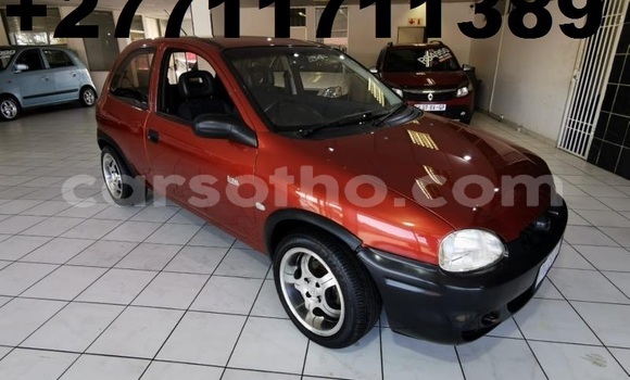 Sayi Na hannu Opel Corsa Other Mota in Maseru a Maseru Sayi Na hannu Opel Corsa Other Mota in Maseru a Maseru