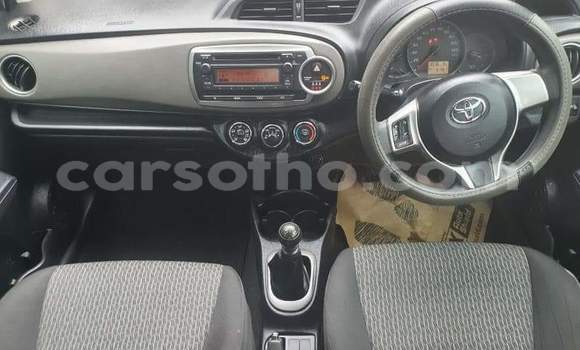 Acheter Occasion Voiture Toyota Yaris Gris à Hlotse, Leribe Acheter Occasion Voiture Toyota Yaris Gris à Hlotse, Leribe