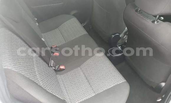 Acheter Occasion Voiture Toyota Yaris Gris à Hlotse, Leribe Acheter Occasion Voiture Toyota Yaris Gris à Hlotse, Leribe