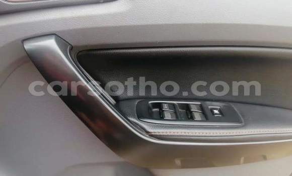 Sayi Na hannu Ford Ranger Beige Mota in Mafeteng a Mafeteng Sayi Na hannu Ford Ranger Beige Mota in Mafeteng a Mafeteng