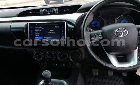اشتري مستعمل Toyota Hilux Silver سيارة في Maseru في Maseru اشتري مستعمل Toyota Hilux Silver سيارة في Maseru في Maseru