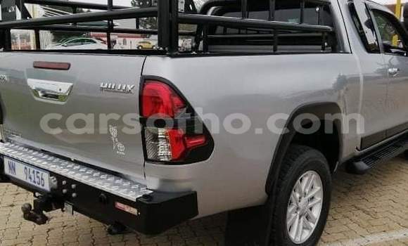 اشتري مستعمل Toyota Hilux Silver سيارة في Maseru في Maseru اشتري مستعمل Toyota Hilux Silver سيارة في Maseru في Maseru
