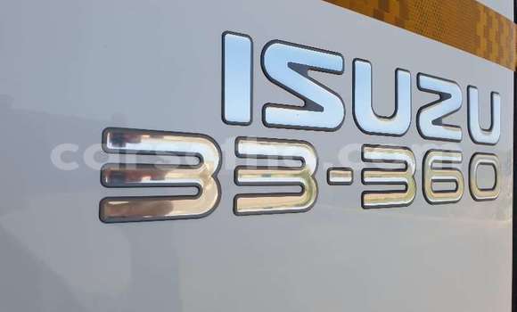Acheter Occasion Utilitaire Isuzu FTR 850 Blanc à Maseru, Maseru Acheter Occasion Utilitaire Isuzu FTR 850 Blanc à Maseru, Maseru