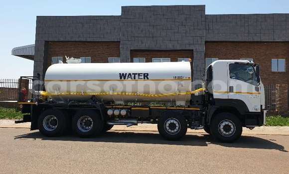 Acheter Occasion Utilitaire Isuzu FTR 850 Blanc à Maseru, Maseru Acheter Occasion Utilitaire Isuzu FTR 850 Blanc à Maseru, Maseru