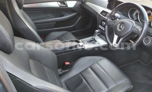 Acheter Occasion Voiture Mercedes-Benz C–Class Blanc à Butha Buthe, Butha-Buthe Acheter Occasion Voiture Mercedes-Benz C–Class Blanc à Butha Buthe, Butha-Buthe