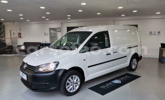Buy Used Volkswagen Caddy White Car in Maseru in Maseru Buy Used Volkswagen Caddy White Car in Maseru in Maseru
