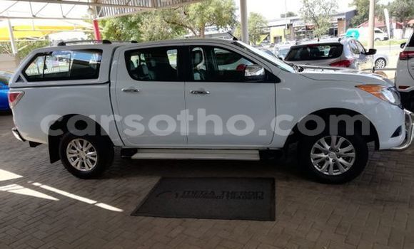 Buy Used Mazda BT-50 White Car in Maputsoe in Leribe Buy Used Mazda BT-50 White Car in Maputsoe in Leribe