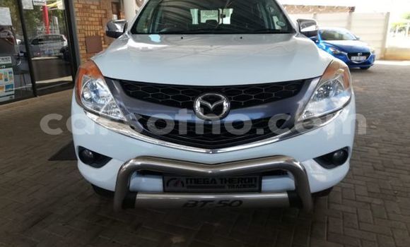 Buy Used Mazda BT-50 White Car in Maputsoe in Leribe Buy Used Mazda BT-50 White Car in Maputsoe in Leribe