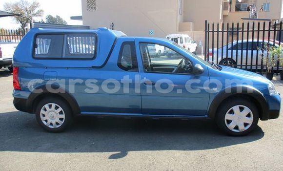 Buy Used Nissan NP 300 Blue Car in Maseru in Maseru Buy Used Nissan NP 300 Blue Car in Maseru in Maseru