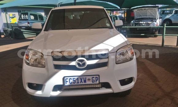Buy Used Mazda BT-50 White Car in Maseru in Maseru Buy Used Mazda BT-50 White Car in Maseru in Maseru
