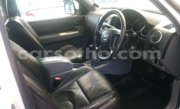 Buy Used Mazda BT-50 White Car in Maseru in Maseru Buy Used Mazda BT-50 White Car in Maseru in Maseru