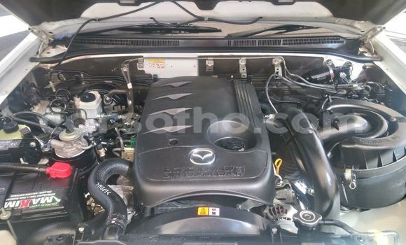 Buy Used Mazda BT-50 White Car in Maseru in Maseru Buy Used Mazda BT-50 White Car in Maseru in Maseru