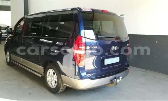 Buy Used Hyundai H1 Blue Car in Maseru in Maseru Buy Used Hyundai H1 Blue Car in Maseru in Maseru