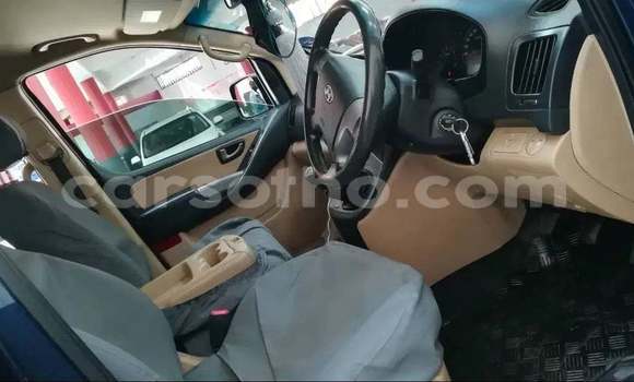 Buy Used Hyundai H1 Blue Car in Maseru in Maseru Buy Used Hyundai H1 Blue Car in Maseru in Maseru