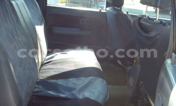 Buy Used Toyota Hilux Blue Car in Maseru in Maseru Buy Used Toyota Hilux Blue Car in Maseru in Maseru