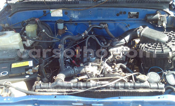 Buy Used Toyota Hilux Blue Car in Maseru in Maseru Buy Used Toyota Hilux Blue Car in Maseru in Maseru