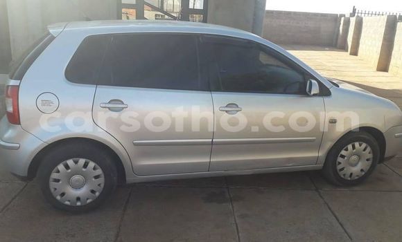 Sayi Na hannu Volkswagen Polo Silver Mota in Butha Buthe a Butha-Buthe Sayi Na hannu Volkswagen Polo Silver Mota in Butha Buthe a Butha-Buthe