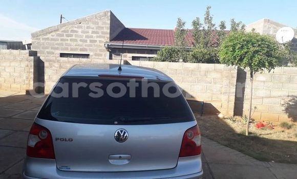 Sayi Na hannu Volkswagen Polo Silver Mota in Butha Buthe a Butha-Buthe Sayi Na hannu Volkswagen Polo Silver Mota in Butha Buthe a Butha-Buthe