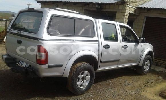 Sayi Na hannu Isuzu KB Silver Mota in Butha Buthe a Butha-Buthe Sayi Na hannu Isuzu KB Silver Mota in Butha Buthe a Butha-Buthe