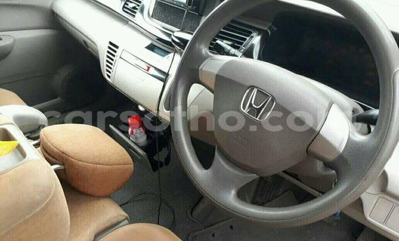 Buy Used Honda Edix Red Car in Butha Buthe in Butha-Buthe Buy Used Honda Edix Red Car in Butha Buthe in Butha-Buthe