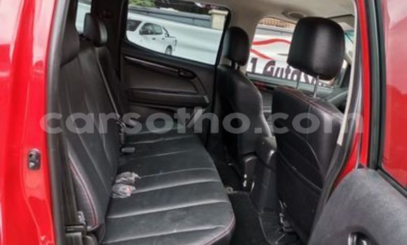 Acheter Occasion Voiture Isuzu D–MAX Rouge à Maputsoa, Leribe Acheter Occasion Voiture Isuzu D–MAX Rouge à Maputsoa, Leribe