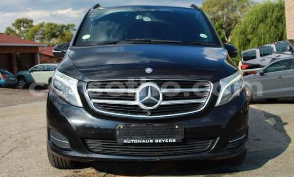 اشتري مستعمل Mercedes-Benz V-klasse Black سيارة في Butha Buthe في Butha-Buthe اشتري مستعمل Mercedes-Benz V-klasse Black سيارة في Butha Buthe في Butha-Buthe