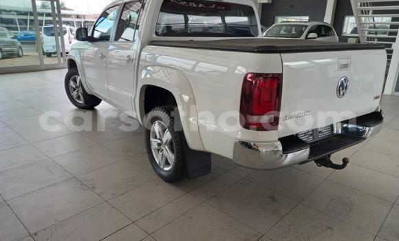 Buy Used Volkswagen Amarok White Car in Roma in Maseru Buy Used Volkswagen Amarok White Car in Roma in Maseru