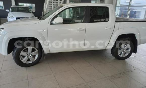 Buy Used Volkswagen Amarok White Car in Roma in Maseru Buy Used Volkswagen Amarok White Car in Roma in Maseru