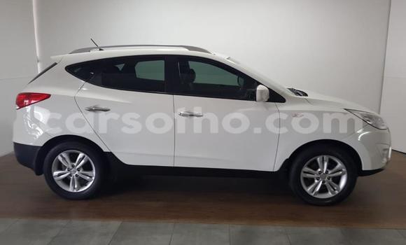 Buy Used Hyundai ix35 White Car in Quthing in Butha-Buthe Buy Used Hyundai ix35 White Car in Quthing in Butha-Buthe