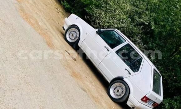 Buy Used Volkswagen Golf White Car in Butha Buthe in Butha-Buthe Buy Used Volkswagen Golf White Car in Butha Buthe in Butha-Buthe