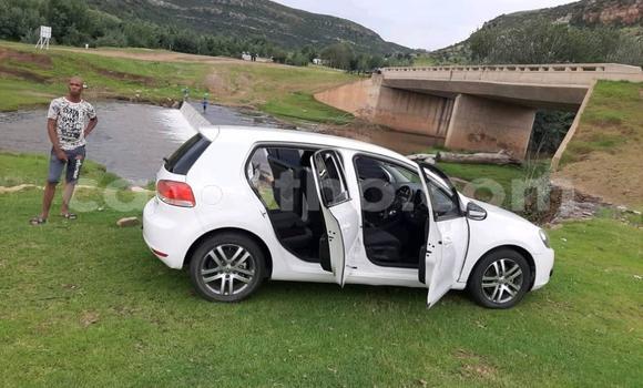 Buy Used Volkswagen Golf White Car in Butha Buthe in Butha-Buthe Buy Used Volkswagen Golf White Car in Butha Buthe in Butha-Buthe