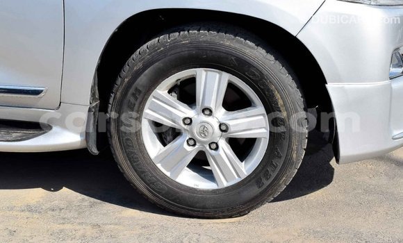 Acheter Import Voiture Toyota Land Cruiser Autre à Import - Dubai, Maseru Acheter Import Voiture Toyota Land Cruiser Autre à Import - Dubai, Maseru