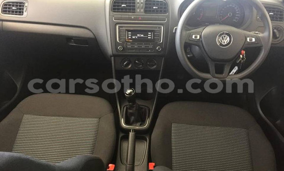 Acheter Occasion Voiture Volkswagen Polo Blanc à Maputsoa, Leribe Acheter Occasion Voiture Volkswagen Polo Blanc à Maputsoa, Leribe
