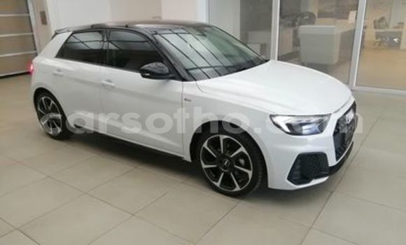 Acheter Occasion Voiture Audi A4 Blanc à Maputsoe, Leribe Acheter Occasion Voiture Audi A4 Blanc à Maputsoe, Leribe