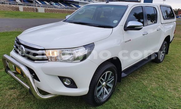 Acheter Occasion Voiture Toyota Hilux Blanc à Maputsoa, Leribe Acheter Occasion Voiture Toyota Hilux Blanc à Maputsoa, Leribe
