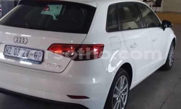 Acheter Occasion Voiture Audi A4 Blanc à Maputsoa, Leribe Acheter Occasion Voiture Audi A4 Blanc à Maputsoa, Leribe