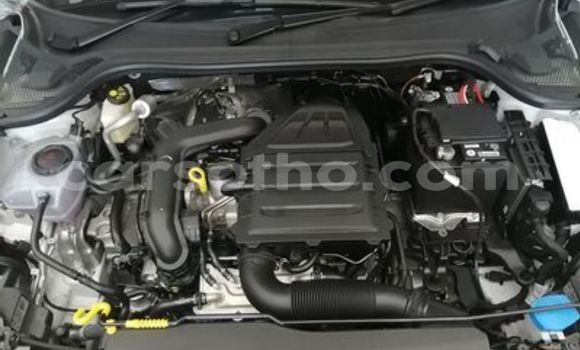 Sayi Na hannu Toyota Dyna White Babbar mota in Maputsoa a Leribe Sayi Na hannu Toyota Dyna White Babbar mota in Maputsoa a Leribe